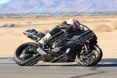 media/Jan-09-2022-SoCal Trackdays (Sun) [[2b1fec8404]]/Turn 8 (1045am)/